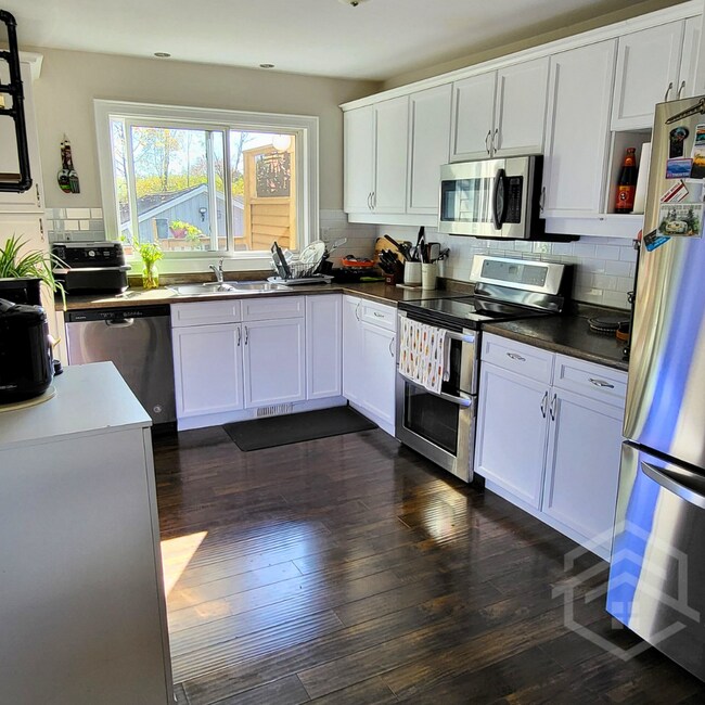 Photo - 3-Bedroom House available in Mt. Elgin!!