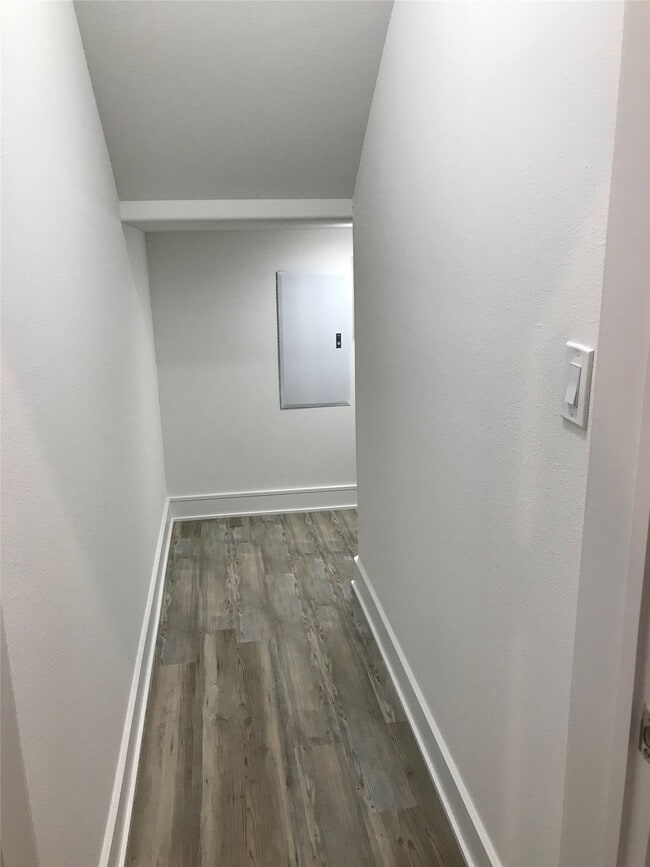 Photo - 1111 Edwards St