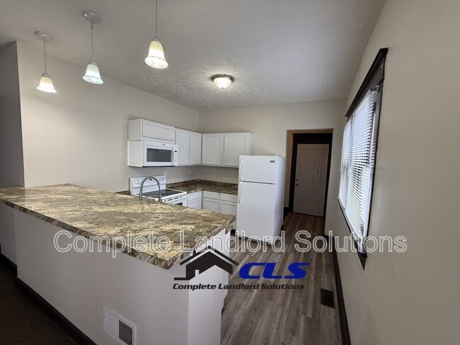 Photo - 1725 Garfield Ave