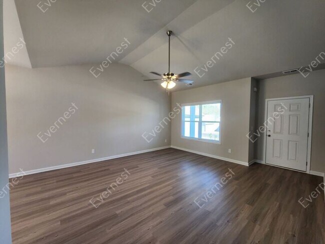 Photo - 116 Culver St