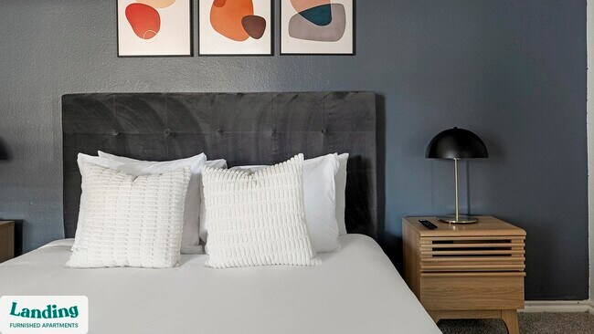 Photo - 1071 Clayton Ln Unit M1406