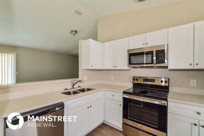 Photo - 7608 Lakeside Woods Dr