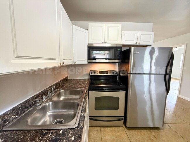 Photo - 380 Kingsbridge St