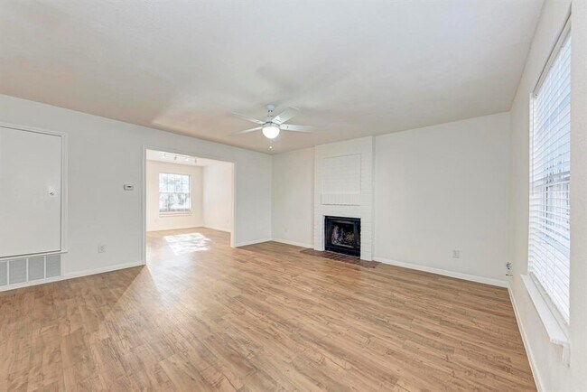 Photo - 1904 Goodrich Ave Unidad 4 Rental