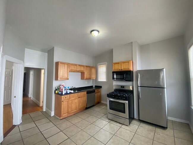 Building Photo - 34 Speedwell St Unit 2 Rental