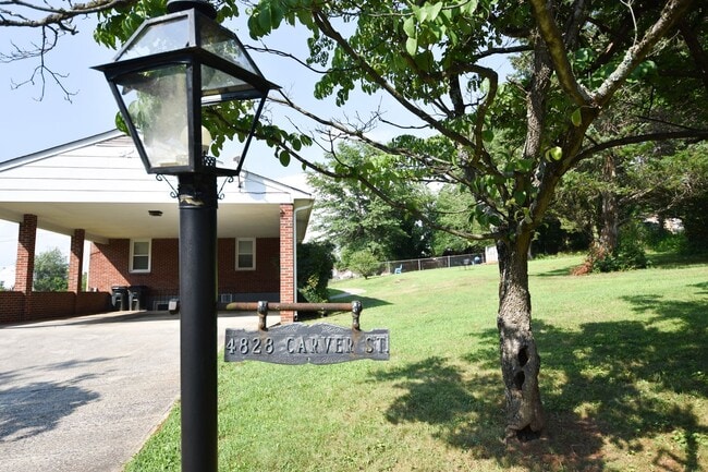 Photo - 5 Bedroom || 2 Bathroom - Single Family Ho...