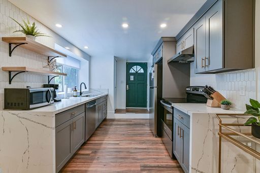 Photo - Stunning 1 bedroom 1 bathroom apartment in Queen Anne