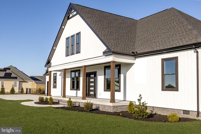 Photo - 5692 King Stuart Dr