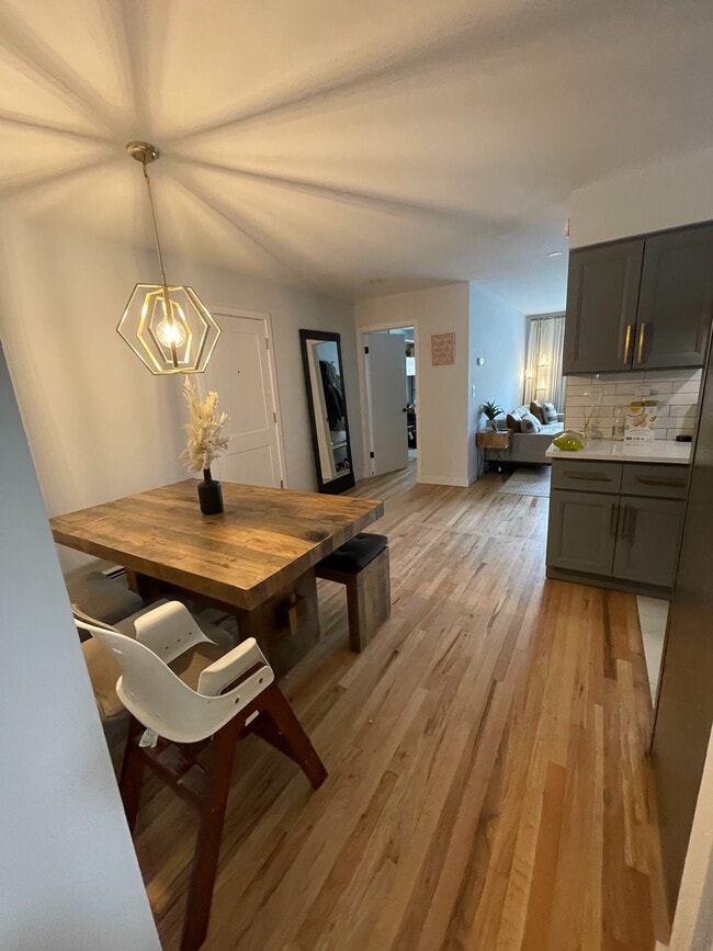 Photo - 229 E 237th St Unit First floor