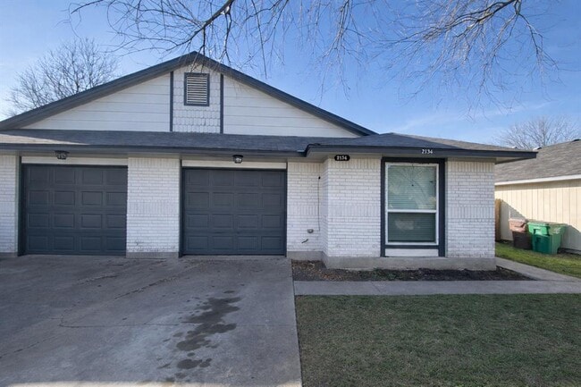 Building Photo - 2132 Redwing Way