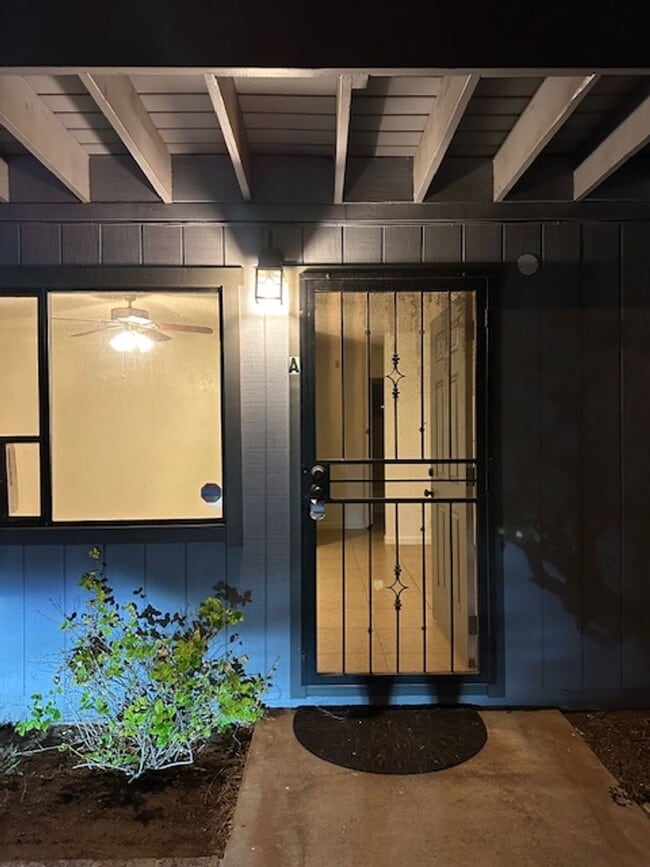 Photo - 34-34A Luanaiki Pl Unidad 34A Luanaiki Pl. 1bd/1ba attached ohana