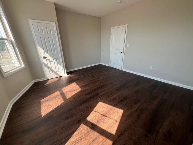 Photo - 271 Summer St Unit 3R