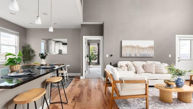 Photo - 5910 Swayden Ln