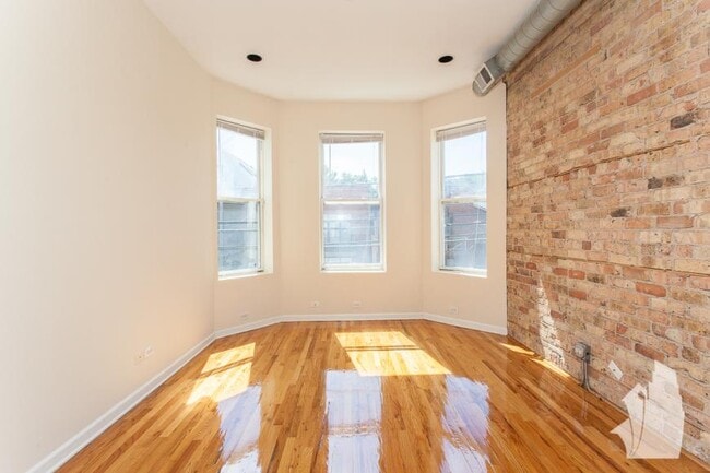 Photo - 2 bedroom in Chicago IL 60614