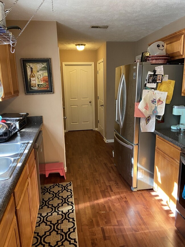 Photo - 203 Meigs Dr