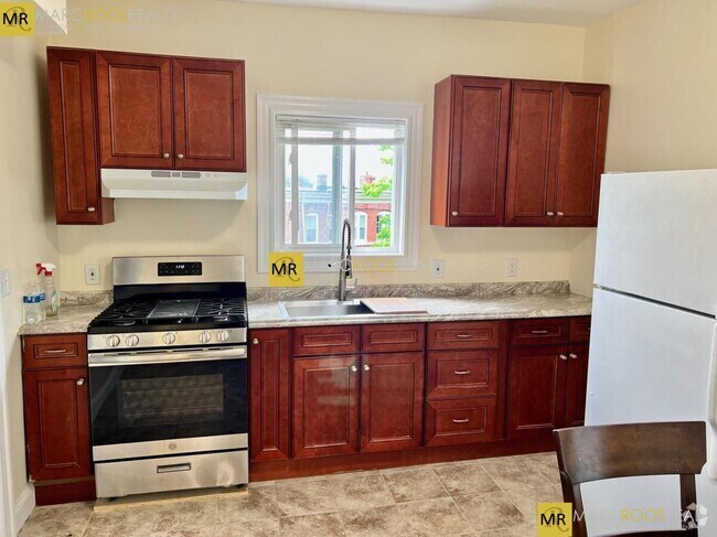 Building Photo - 22 Anita Ter Unit 3 Rental