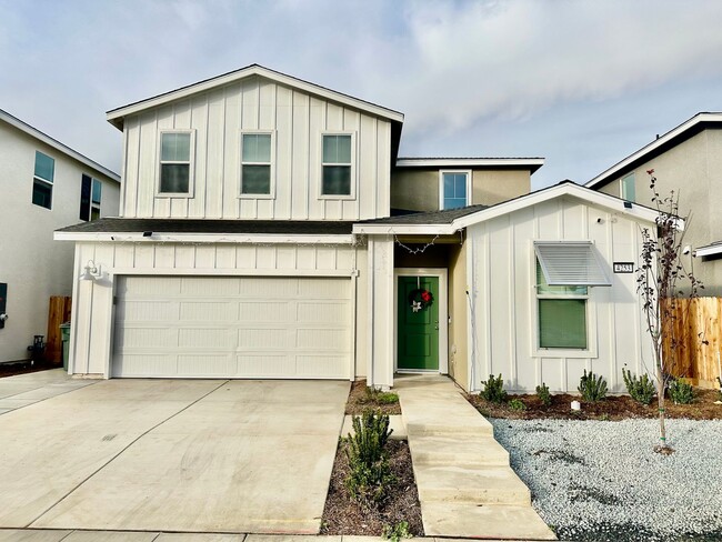 BRAND NEW Lennar 4/3.5 in Clovis - BRAND NEW Lennar 4/3.5 in Clovis House