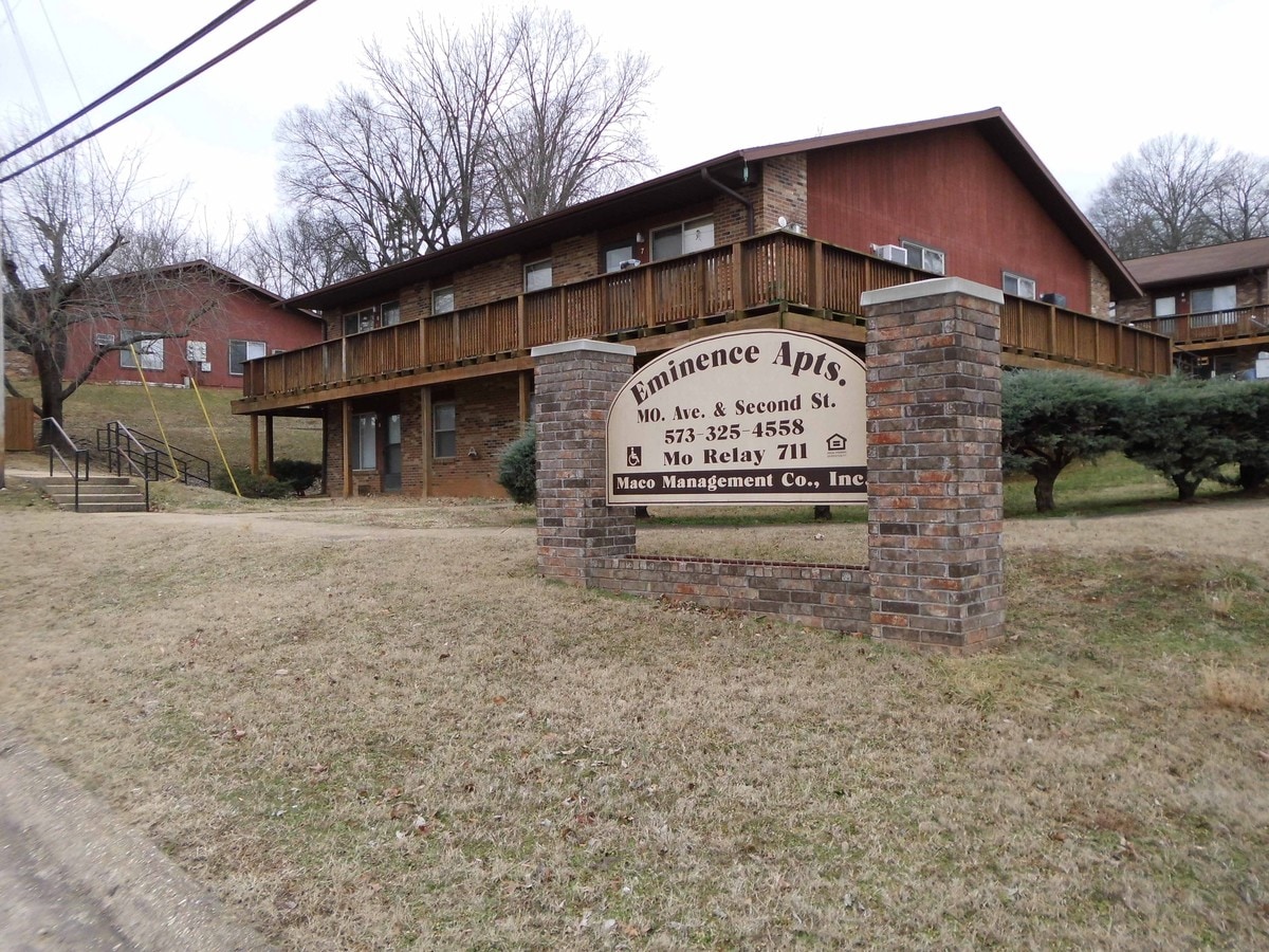 Building Photo - Eminence Apartments