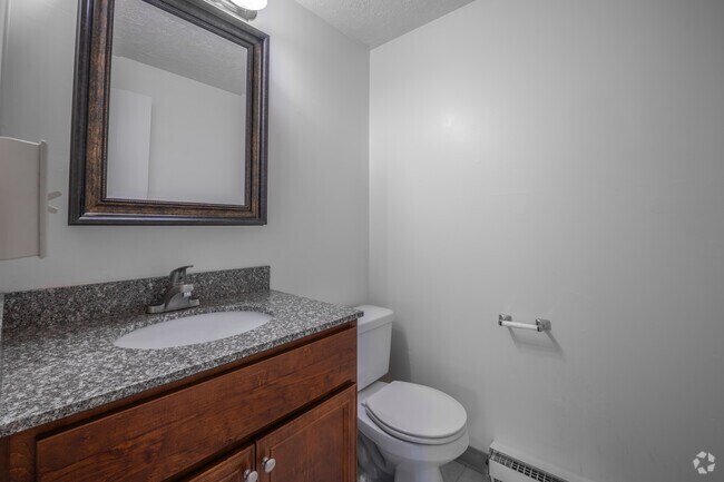 Newport - Primary Half Bath