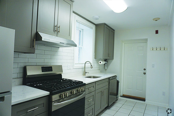Building Photo - 23 Lambert St Unit 1A Rental