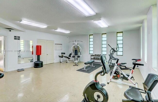 Photo - 5031 W Oakland Park Blvd Unit 204