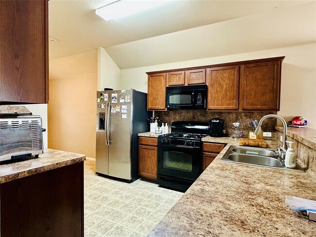 Photo - 7521 Cedar Edge Dr