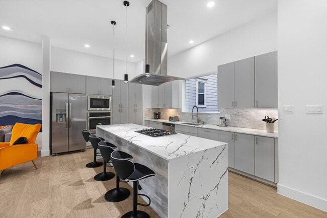 2109 McGowen St Unit SI ID1244934P