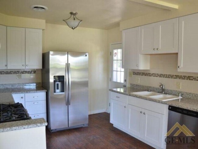 Photo - 6305 Almond Dr