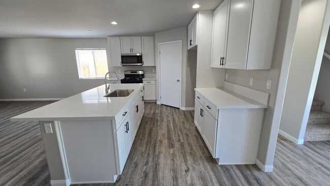 Photo - 1837 Walnut Dr