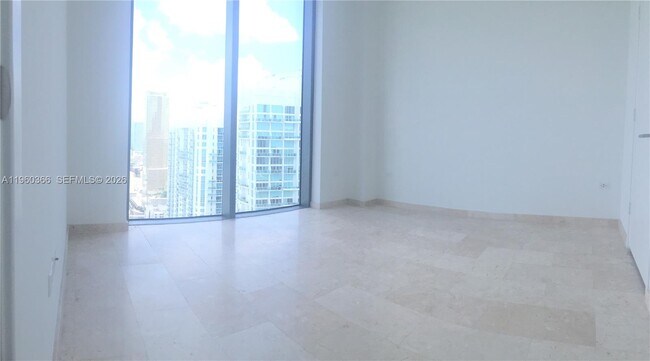 Photo - 68 SE 6th St Unit 3412