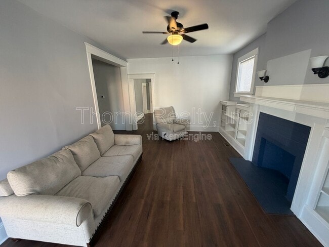 Photo - 835 Sunset Ave