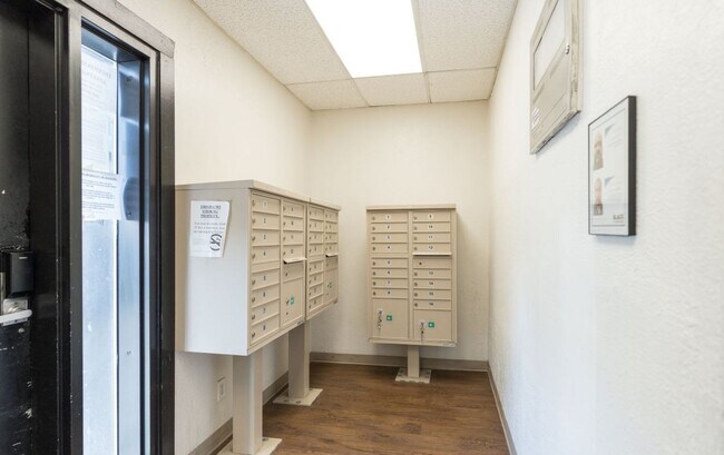 Photo - Sherwood Apts