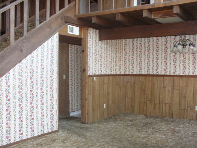 Photo - Large Country Home