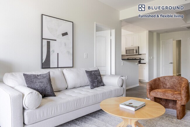 Photo - 2201 S Beverly Glen Blvd Unit SI FL2-ID1360