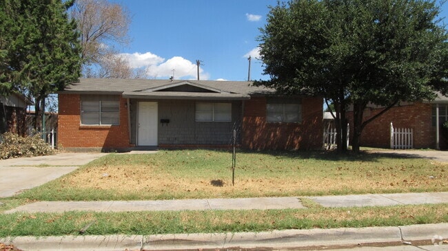 Building Photo - 5612 44th Street Rental