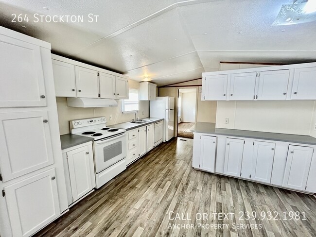 Photo - 264 Stockton St