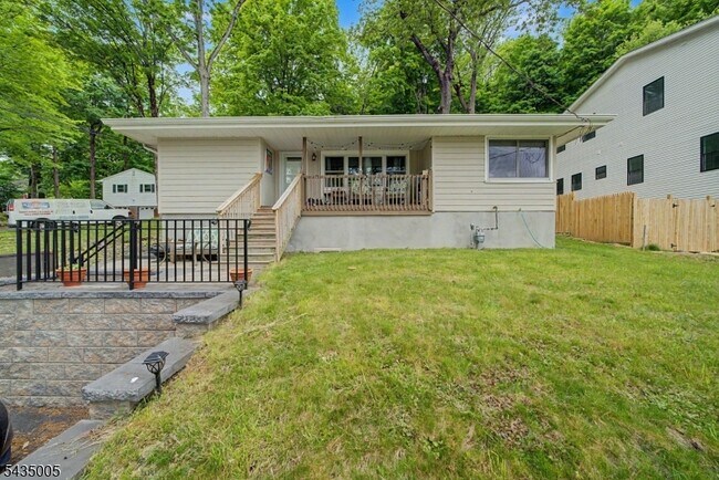 Photo - 14 Valley View Dr