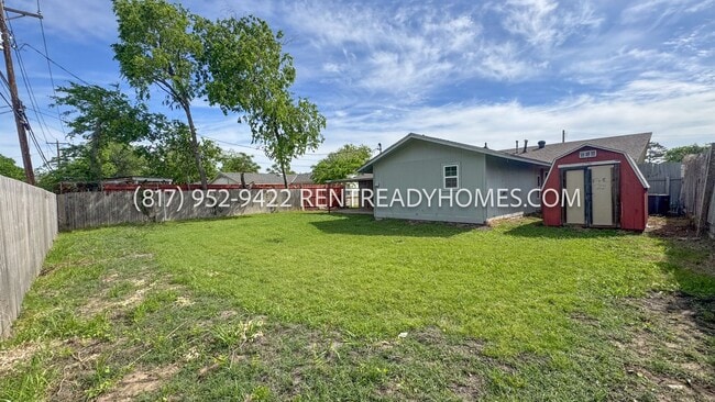 Photo - 2613 Fairbrook St