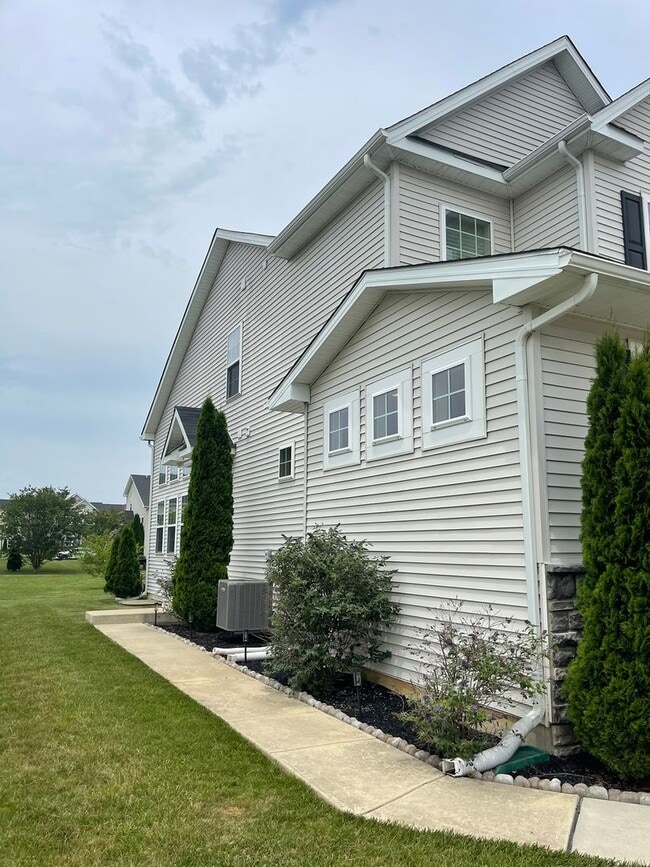 Photo - COMING SOON - HYETTS CROSSING