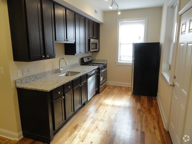 Building Photo - 4846 N Drake Ave Unit 2 Rental
