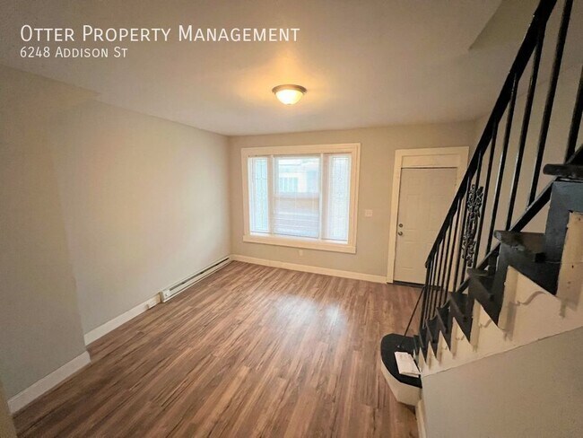 Photo - 6248 Addison St