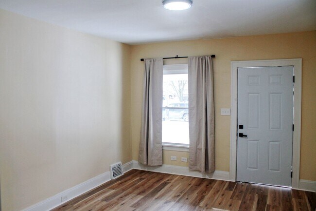 Photo - 4427 W 49th St Unit DN