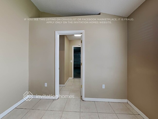 Photo - 905 Turnstone Ln