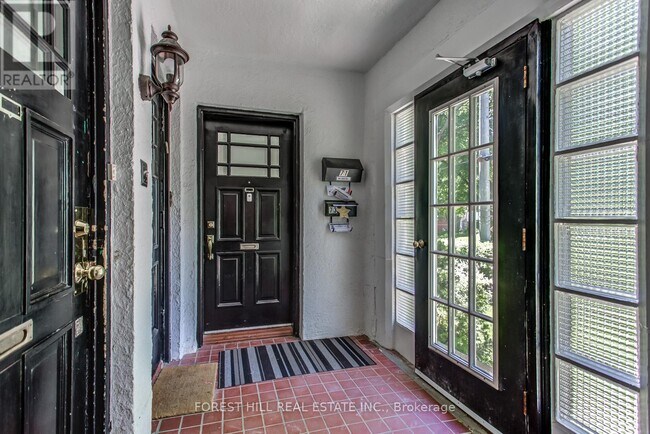 Photo - 73 Braemar Ave Unit Main Fl