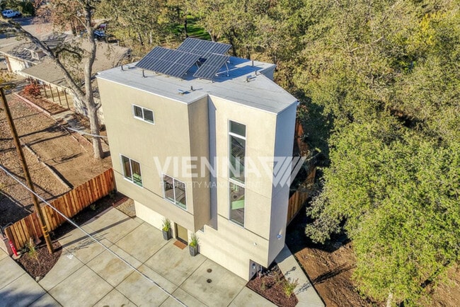 Photo - 7437 Antelope Rd