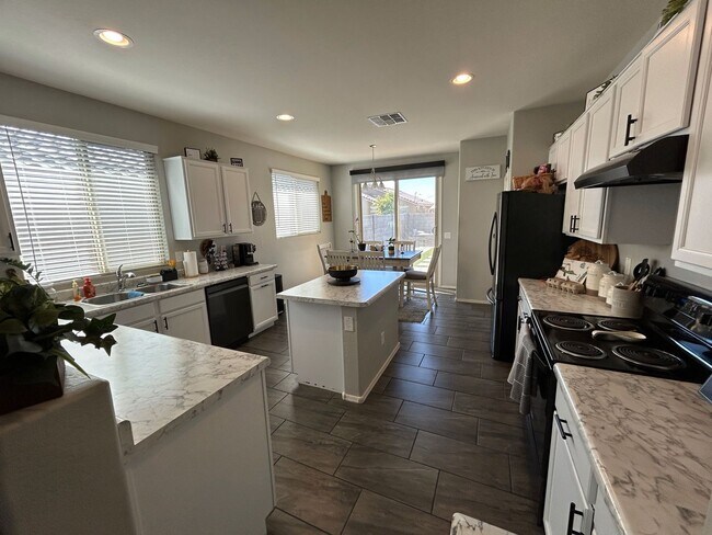 Photo - 17939 W Villa Chula Ln