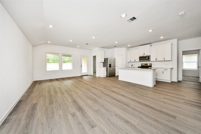 Photo - 27458 Serene Pne Dr