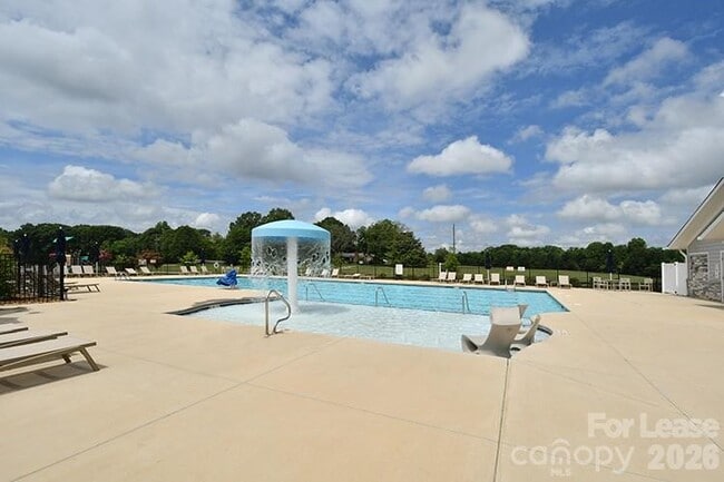 Photo - 119 Pecan Grv Ln