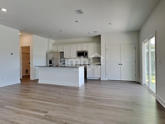 Photo - 135 Bee Tree Blvd