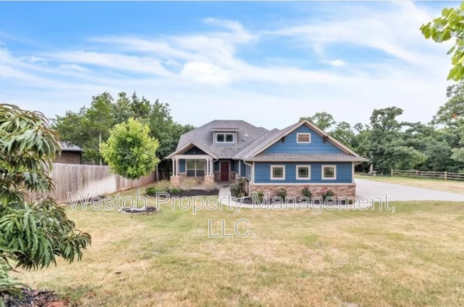 Photo - 8651 Overlook Dr